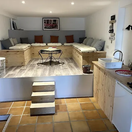 Sete, Grande Familiale Avec Jacuzzi Vila *